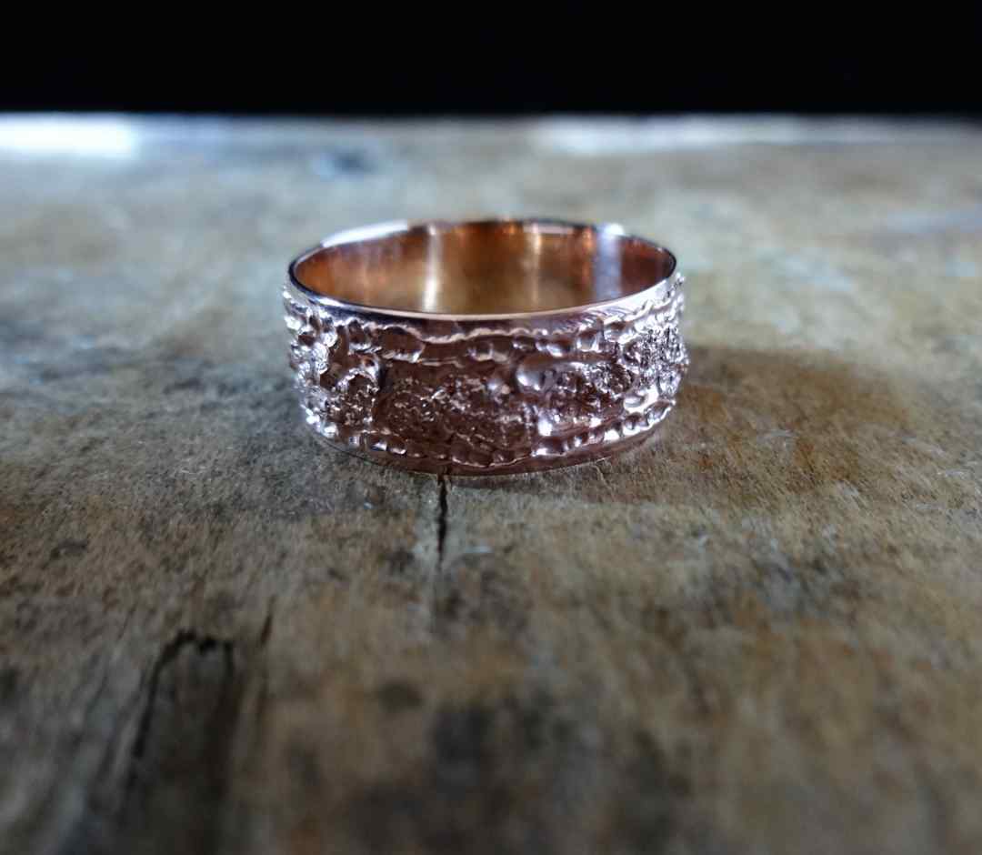 undefined ring stacker in Rose Gold 