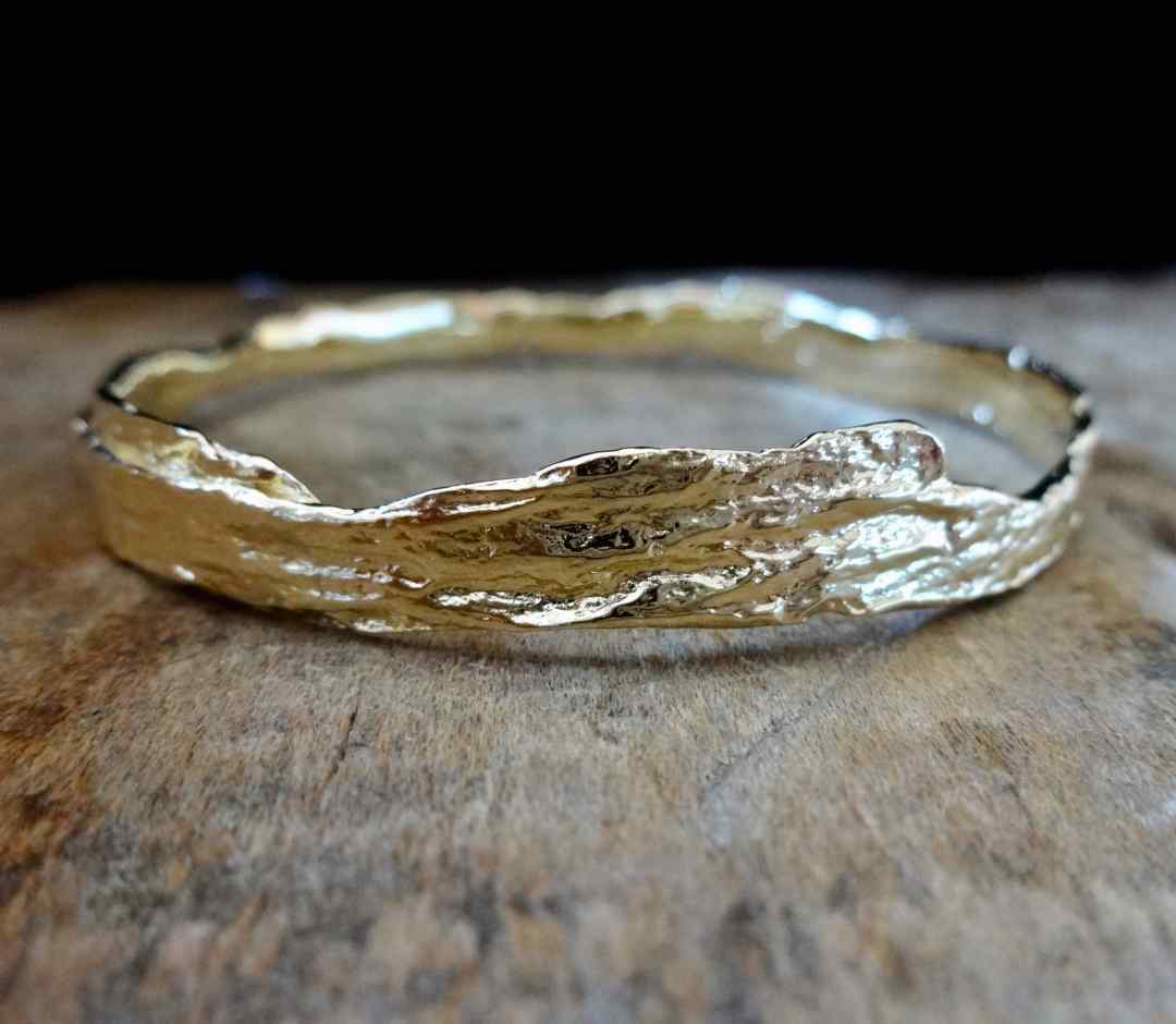 Driftwood Skinny Bangle in Medium, Gold Rose Gold, Silver 